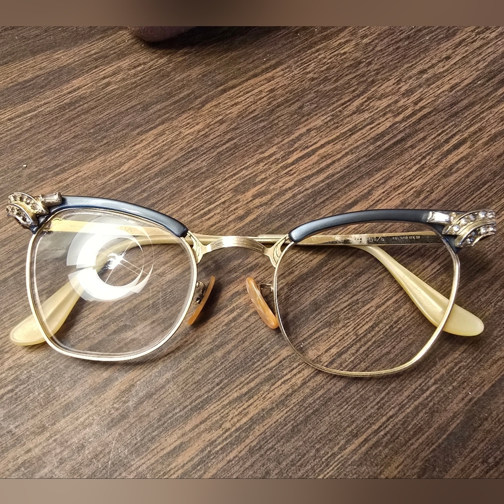 Bausch & Lomb Vintage Cat Eye Gold and Black Eyeglass Frames